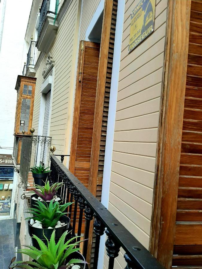 Bohemian & Suites Catedral -Parking セビリア エクステリア 写真